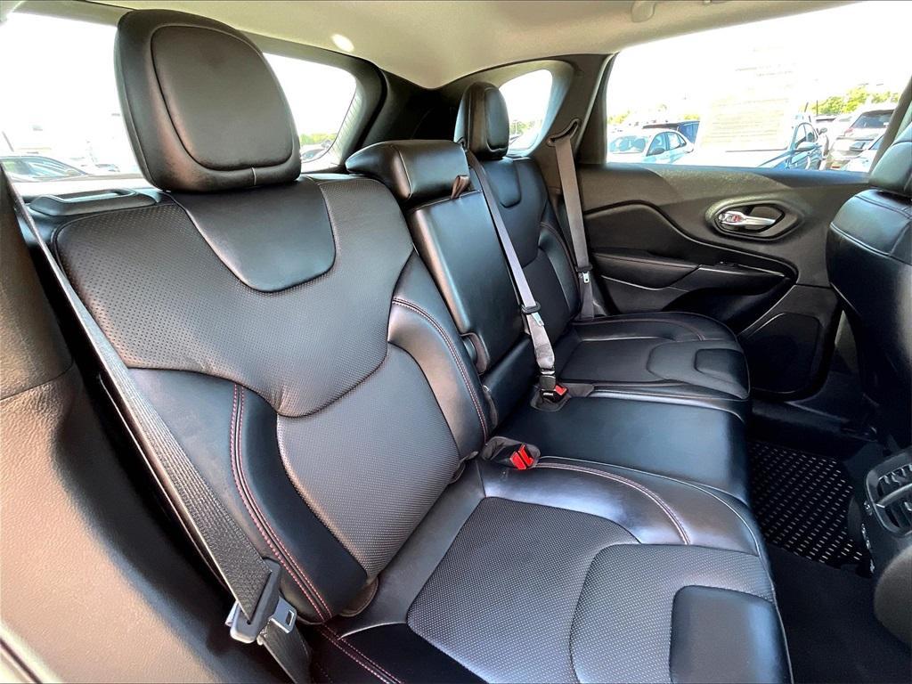 used 2022 Jeep Cherokee car, priced at $24,997