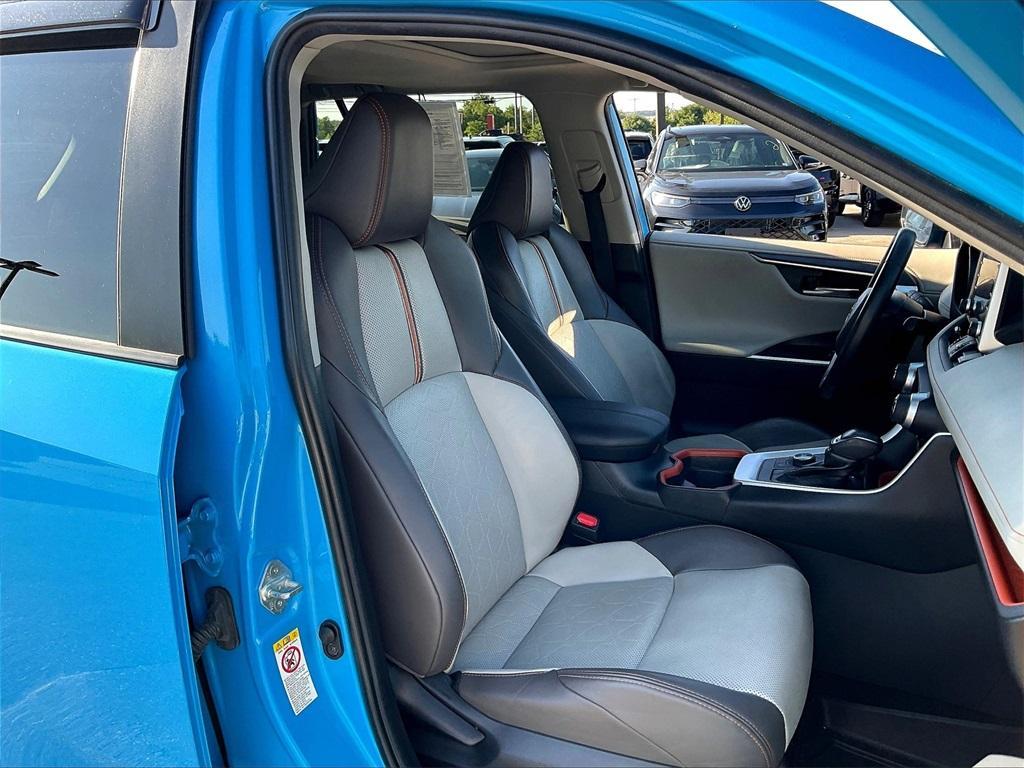 used 2019 Toyota RAV4 car, priced at $24,284