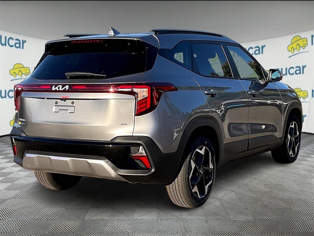 new 2026 Kia Seltos car, priced at $27,677