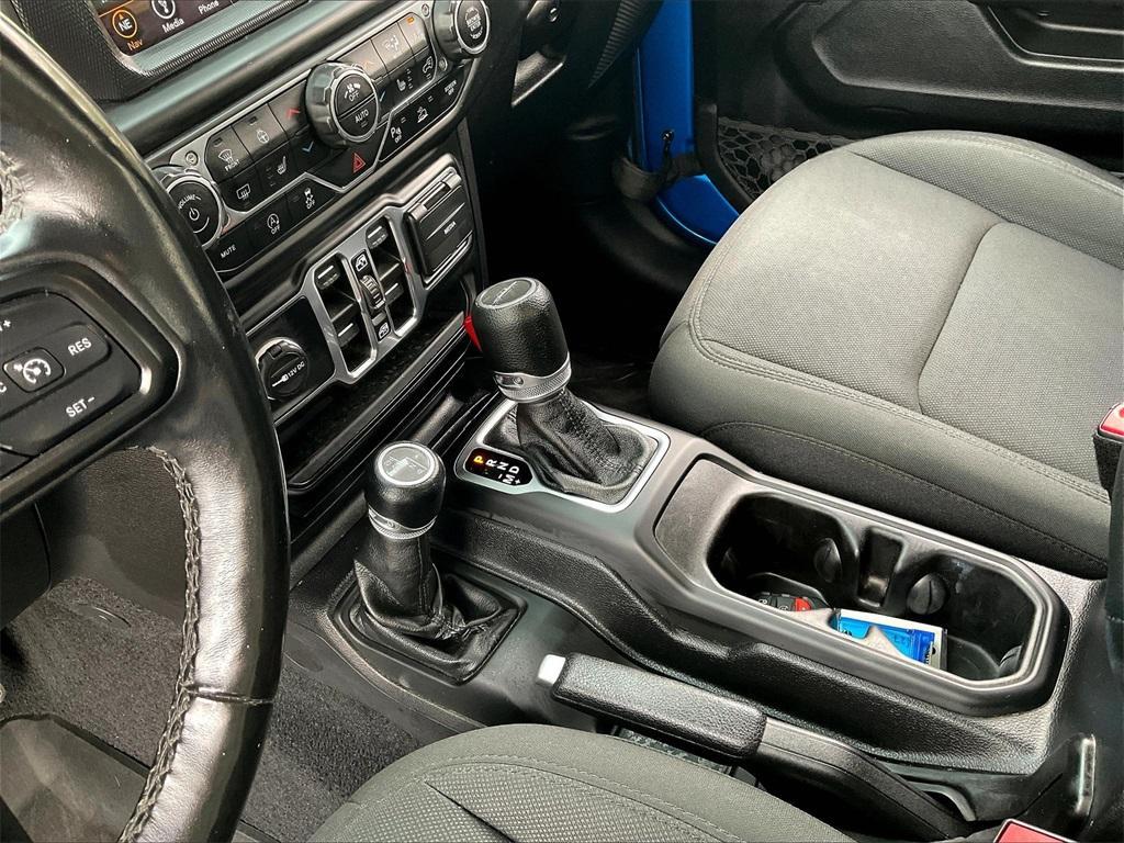 used 2021 Jeep Gladiator car, priced at $28,323