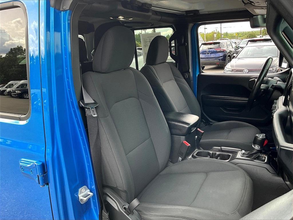 used 2021 Jeep Gladiator car, priced at $28,323