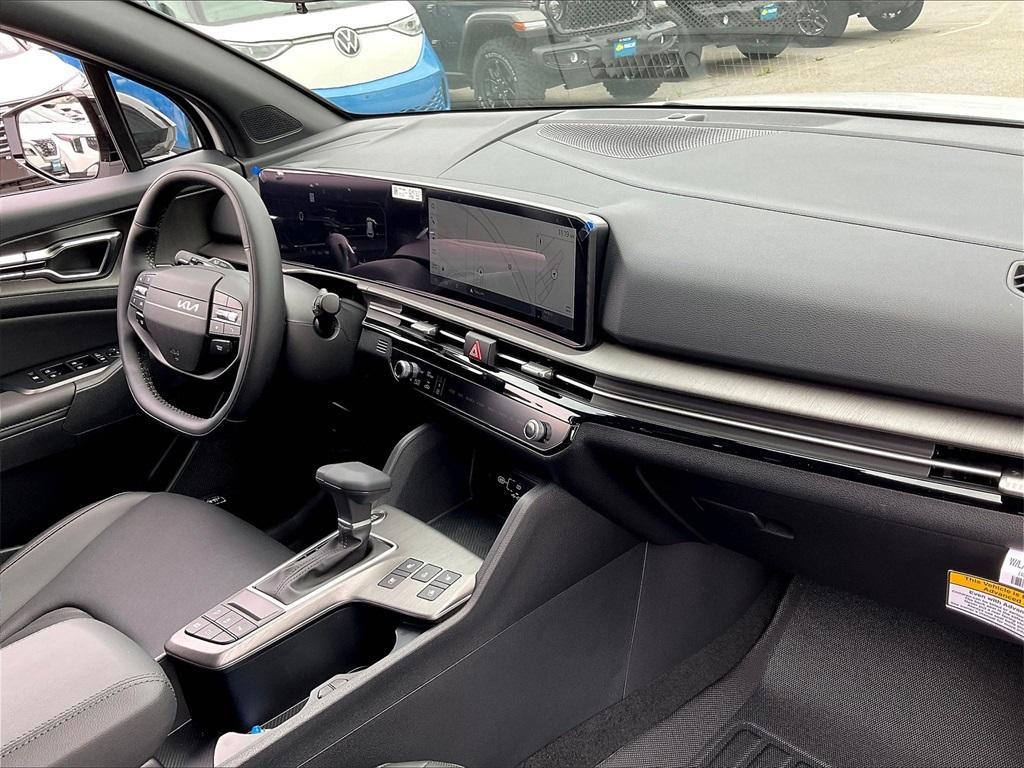 new 2026 Kia Sportage car, priced at $38,977