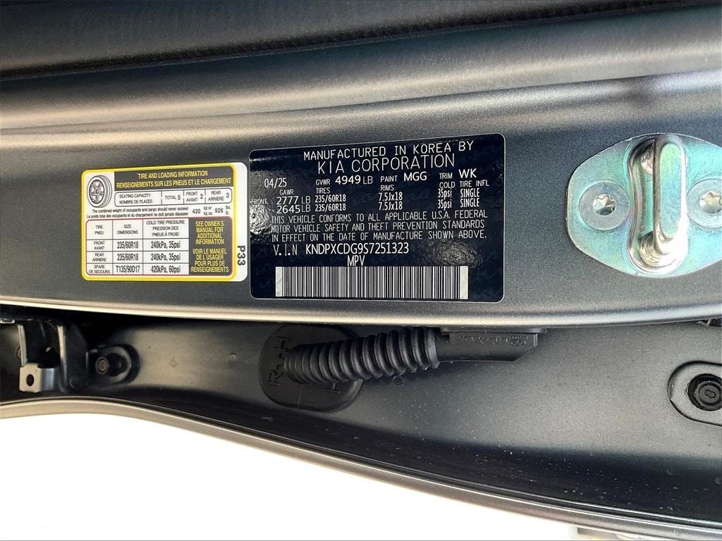 new 2025 Kia Sportage Hybrid car, priced at $38,450