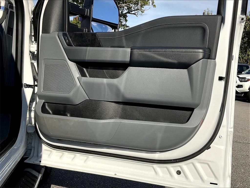 used 2021 Ford F-150 car, priced at $31,987