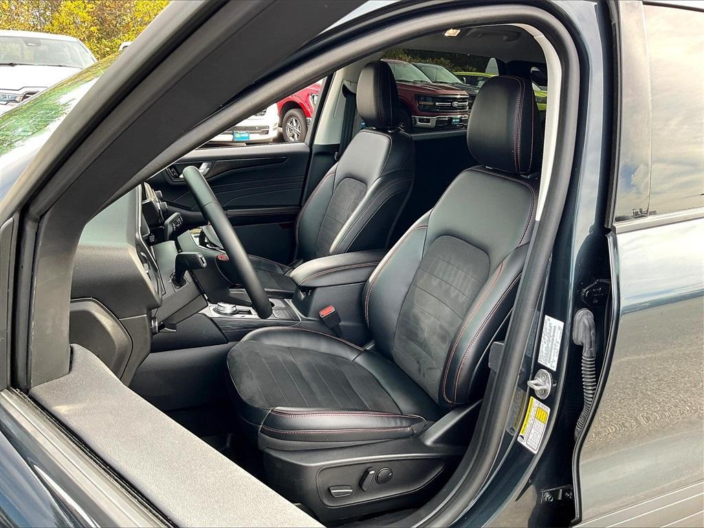 used 2022 Ford Escape car, priced at $22,963