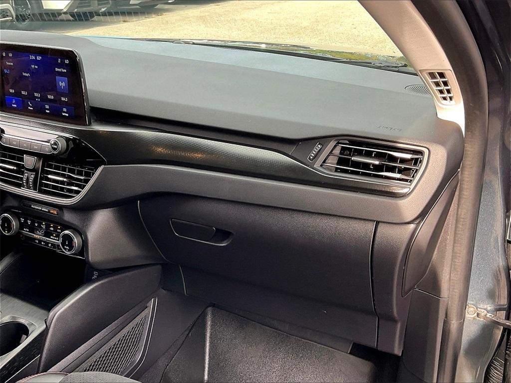 used 2022 Ford Escape car, priced at $22,963