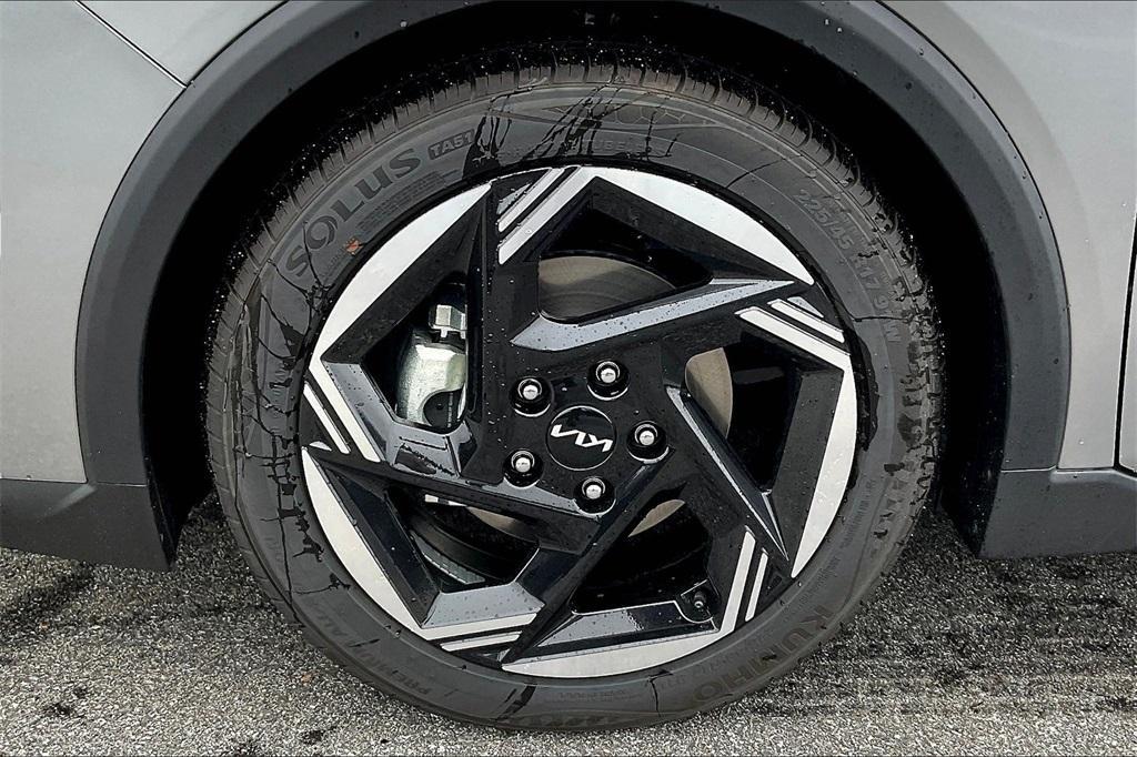new 2025 Kia K4 car, priced at $23,565