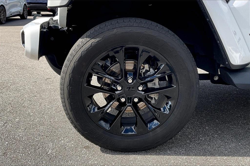 used 2021 Jeep Wrangler Unlimited car, priced at $34,963