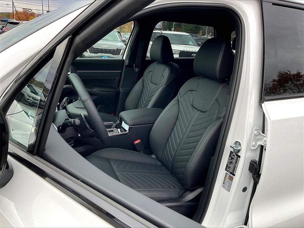 new 2026 Kia Sorento car, priced at $46,827