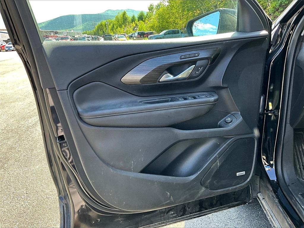 used 2022 GMC Terrain car, priced at $25,988