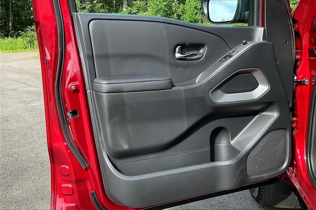 used 2025 Nissan Frontier car, priced at $33,889