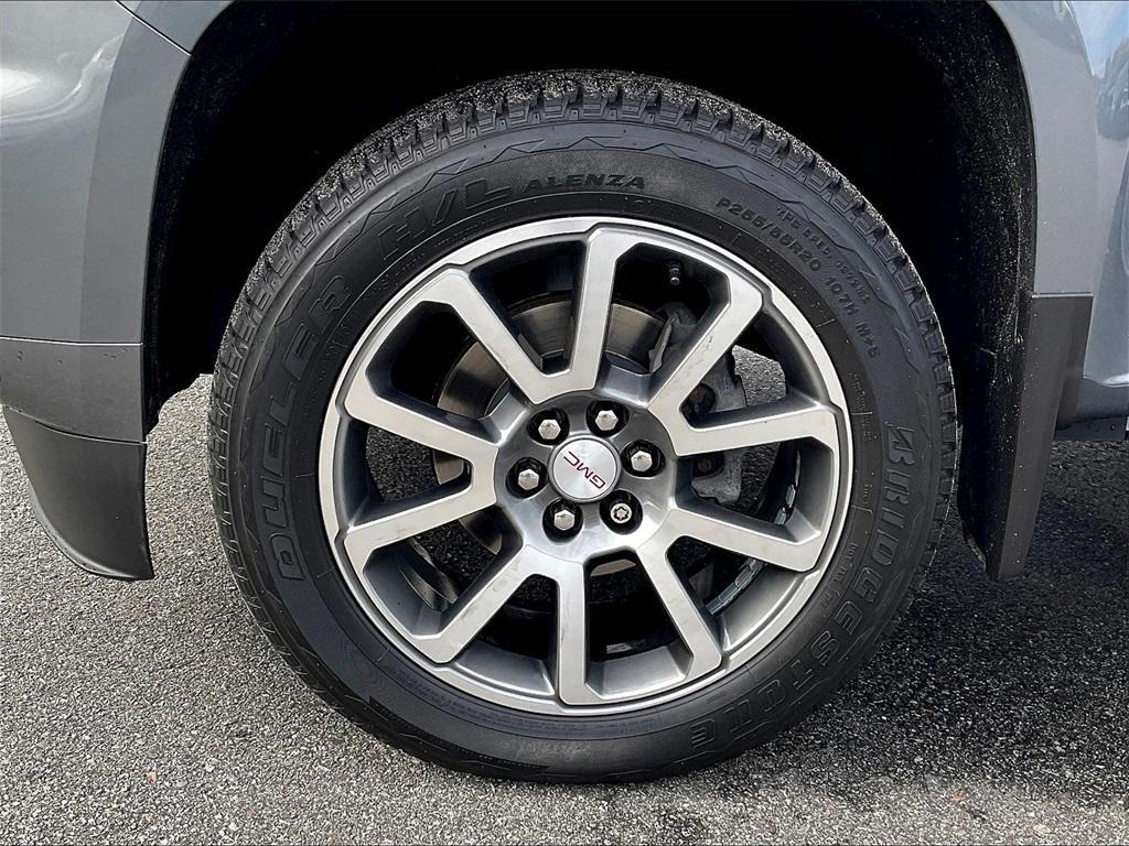 used 2022 GMC Canyon car, priced at $35,963