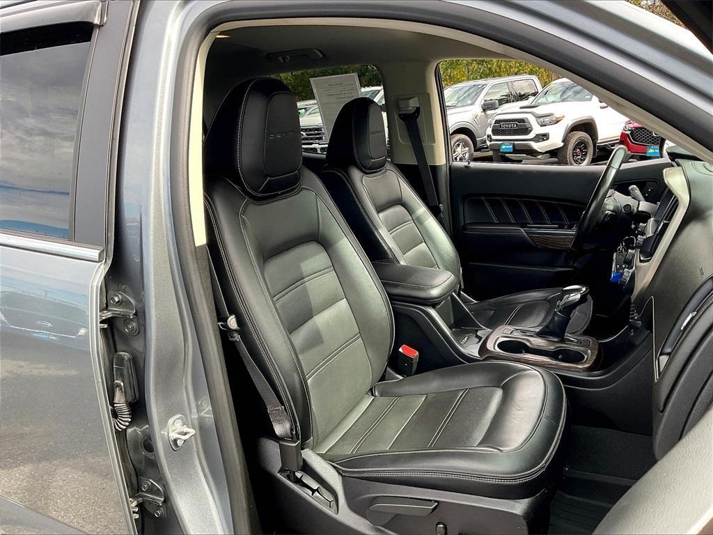used 2022 GMC Canyon car, priced at $35,963
