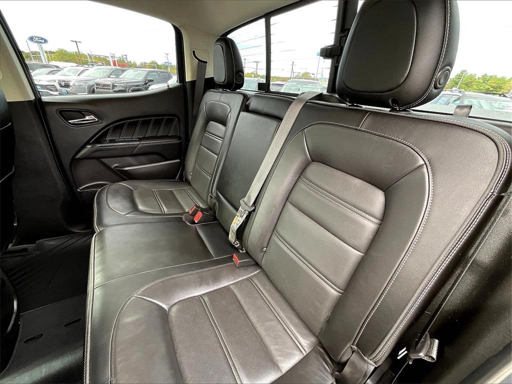 used 2022 GMC Canyon car, priced at $35,963