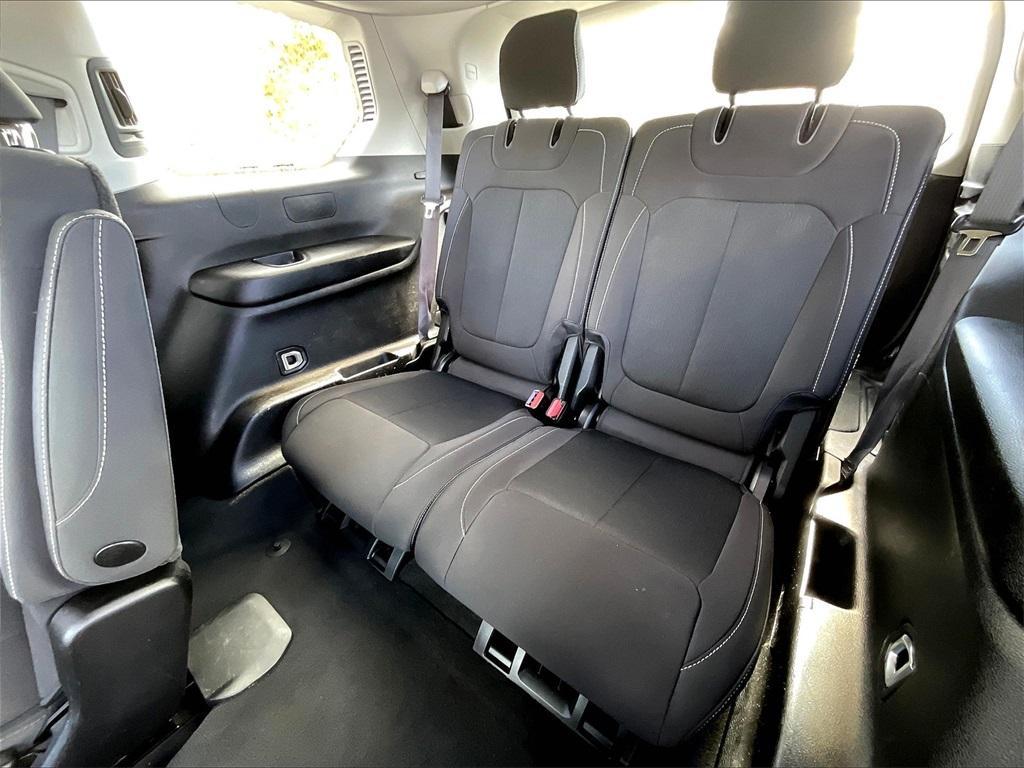 used 2023 Jeep Grand Cherokee L car, priced at $25,887