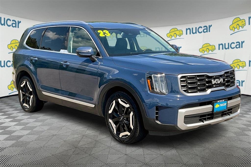 used 2023 Kia Telluride car, priced at $32,823