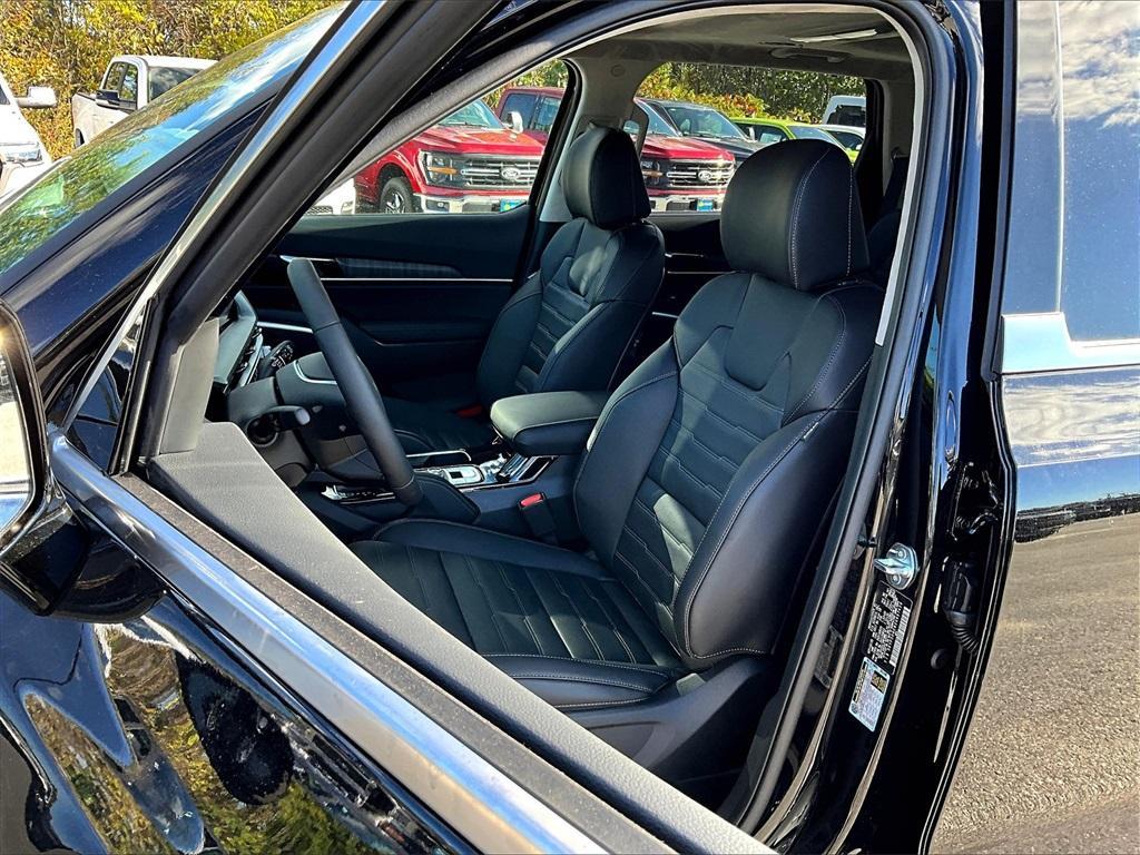 new 2025 Kia Telluride car, priced at $51,320