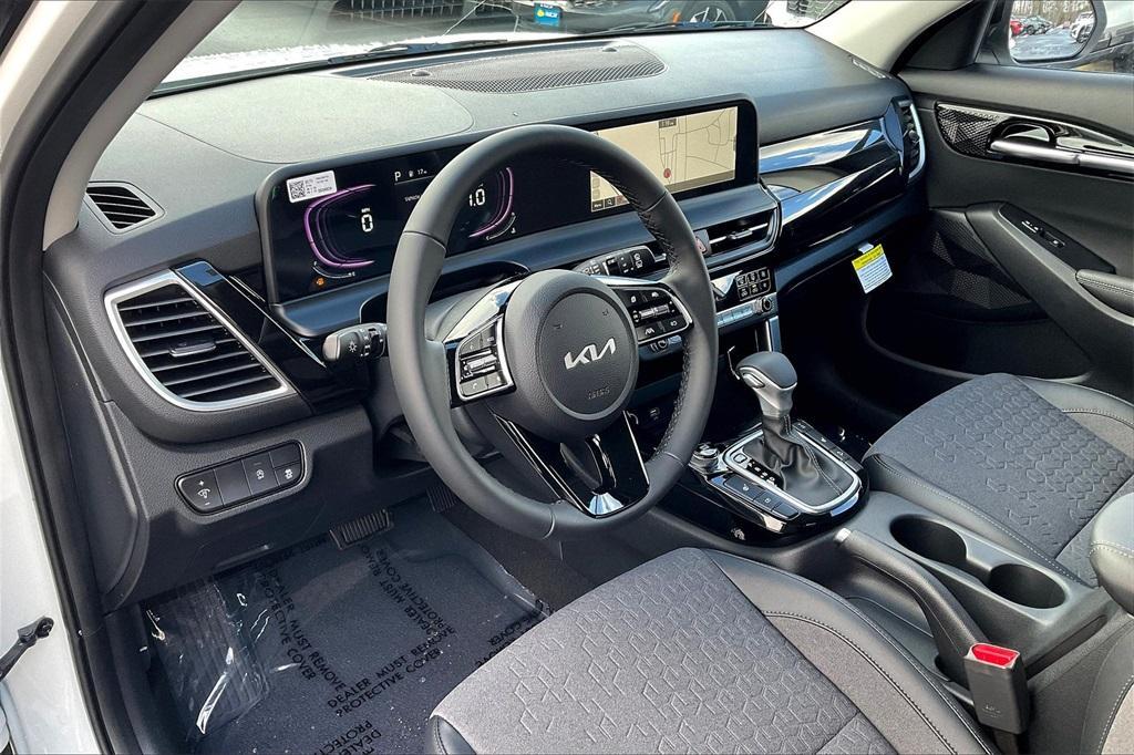 new 2025 Kia Seltos car, priced at $26,771