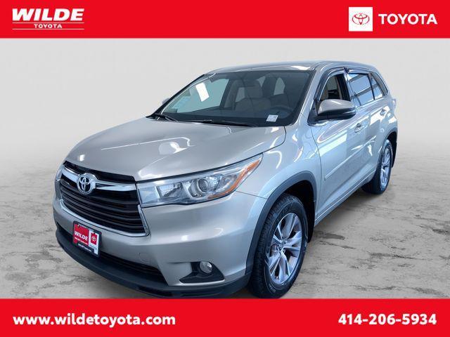 used 2016 Toyota Highlander car, priced at $18,995