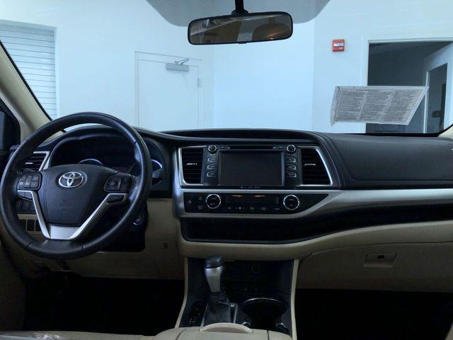 used 2016 Toyota Highlander car, priced at $18,995