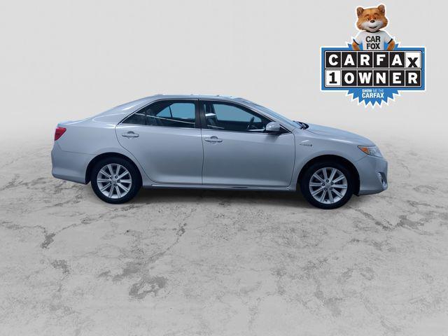 used 2012 Toyota Camry Hybrid car, priced at $10,995
