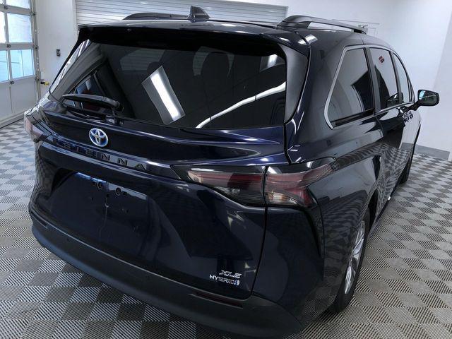 used 2024 Toyota Sienna car, priced at $44,991