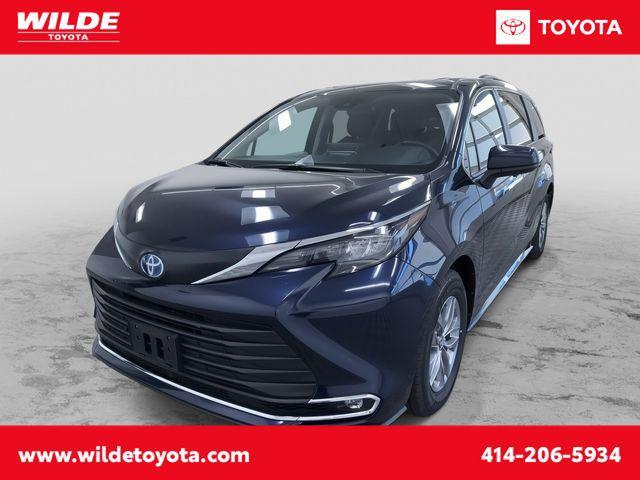 used 2024 Toyota Sienna car, priced at $42,500