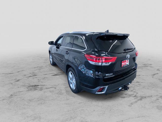 used 2017 Toyota Highlander car, priced at $16,995