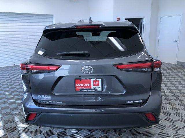 used 2023 Toyota Highlander car, priced at $37,995