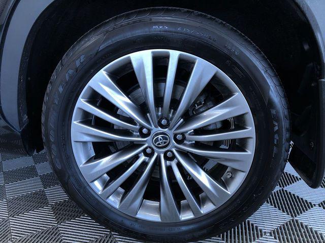 used 2020 Toyota Highlander car, priced at $35,995