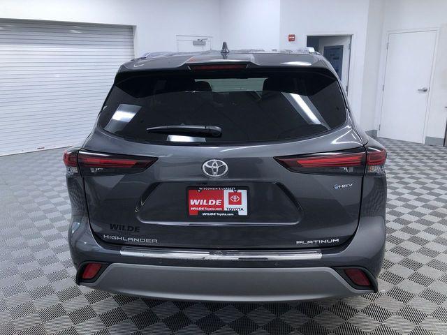 new 2025 Toyota Highlander Hybrid car, priced at $55,803