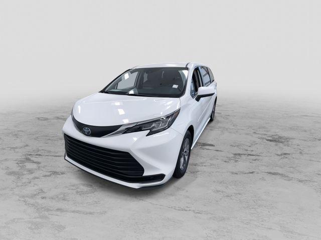 used 2022 Toyota Sienna car, priced at $40,991