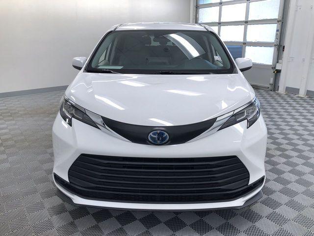 used 2022 Toyota Sienna car, priced at $40,991