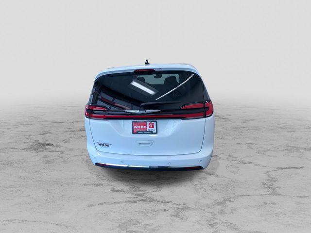 used 2024 Chrysler Pacifica car, priced at $33,995