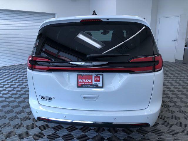 used 2024 Chrysler Pacifica car, priced at $33,995