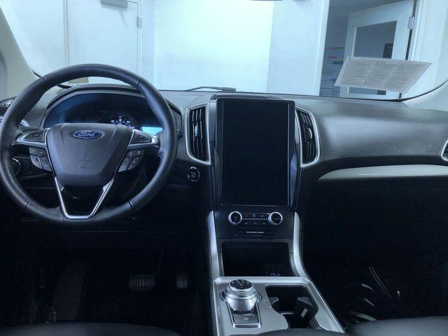 used 2024 Ford Edge car, priced at $24,988
