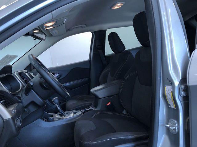 used 2015 Jeep Cherokee car, priced at $8,995