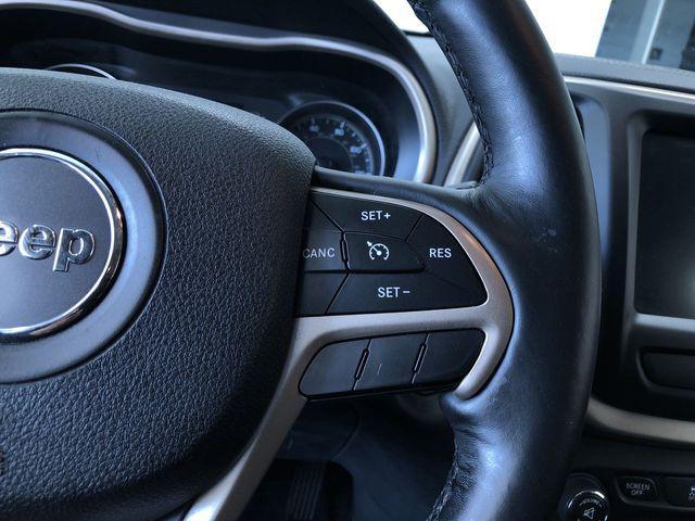 used 2015 Jeep Cherokee car, priced at $8,995