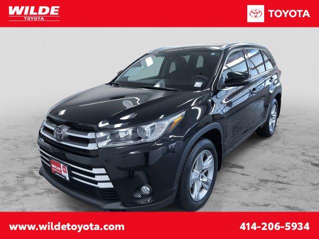 used 2017 Toyota Highlander car, priced at $23,995