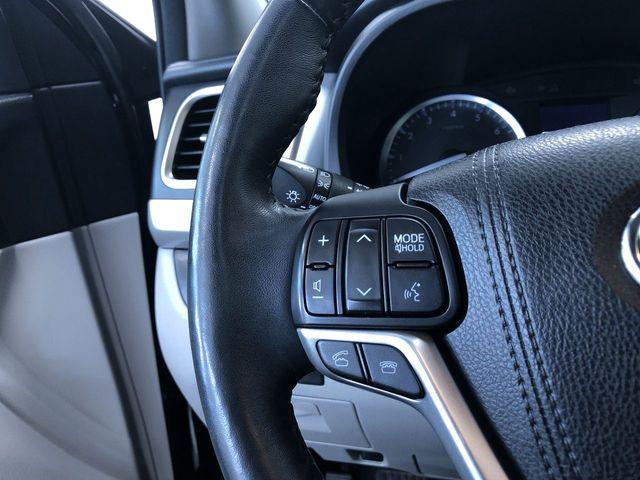 used 2016 Toyota Highlander car, priced at $18,995