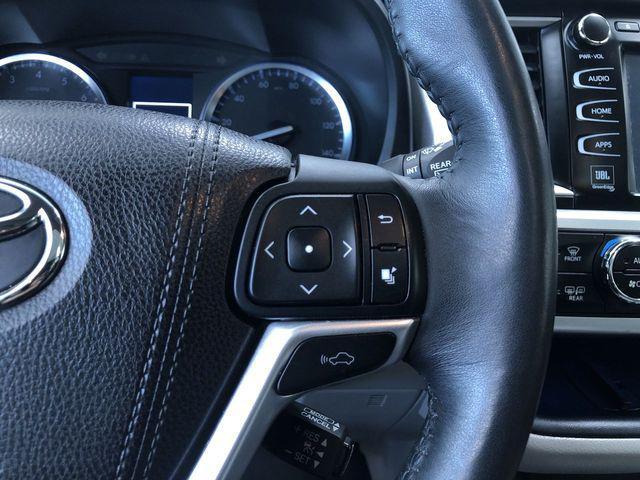 used 2016 Toyota Highlander car, priced at $18,995