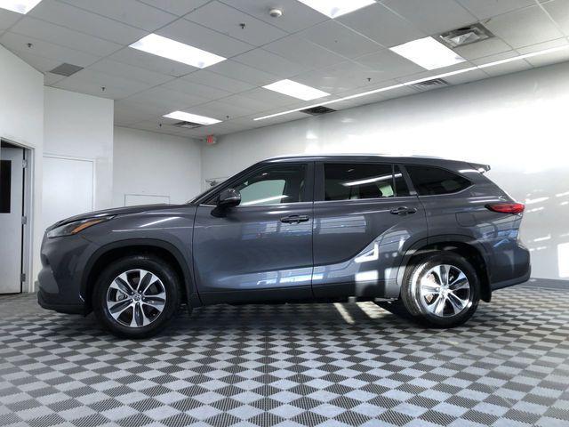 used 2023 Toyota Highlander car, priced at $39,977