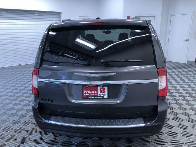 used 2015 Chrysler Town & Country car, priced at $9,995