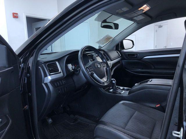 used 2015 Toyota Highlander car, priced at $16,995