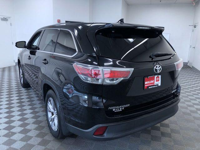 used 2015 Toyota Highlander car, priced at $16,995