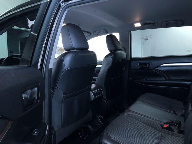 used 2015 Toyota Highlander car, priced at $16,995