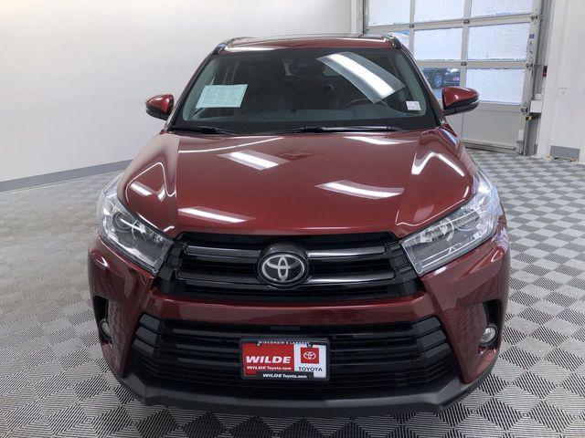 used 2017 Toyota Highlander car, priced at $19,995