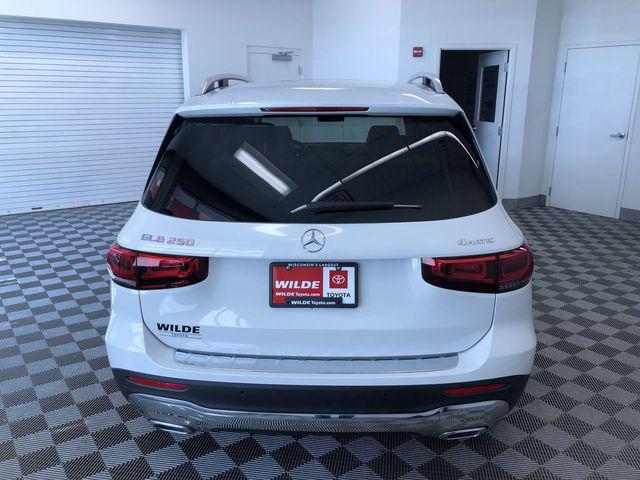 used 2021 Mercedes-Benz GLB 250 car, priced at $28,995