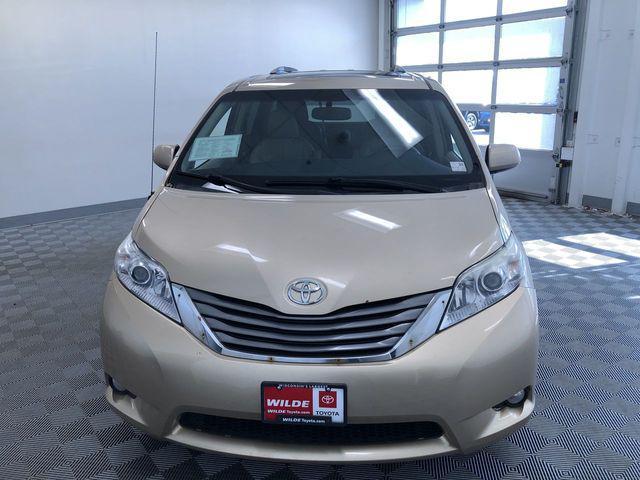 used 2011 Toyota Sienna car, priced at $6,700