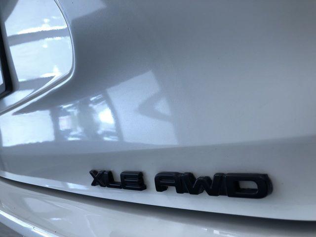 used 2020 Toyota Highlander car, priced at $25,995